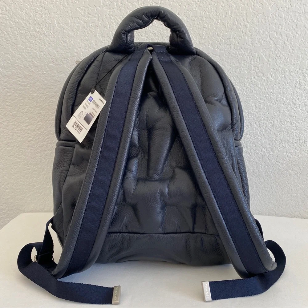 Chanel Doudoune navy leather Backpack